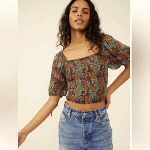 Free People Back On Top Floral Puff Sleeve Crop Top Dark Combo Size NWT $98*
